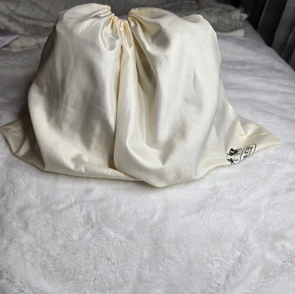 Coach Handbag & Wallet - Picture 9 of 16